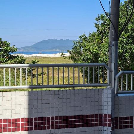 Apto Praia De Кабо Фрио Екстериор снимка